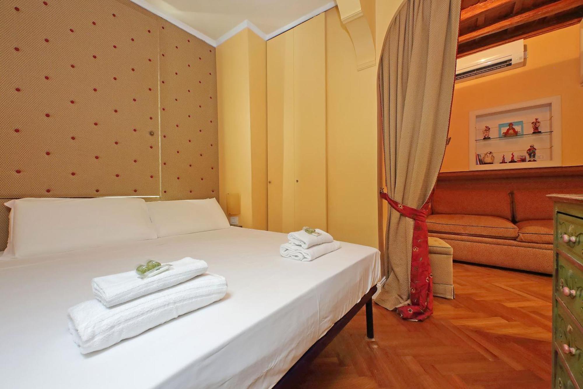 Pantheon Luxury Apartment โรม ภายนอก รูปภาพ